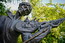 Витебск. Дом-музей Марка Шагала. Памятник художнику "Витебская мелодия на французской скрипке" (1997 г.) 